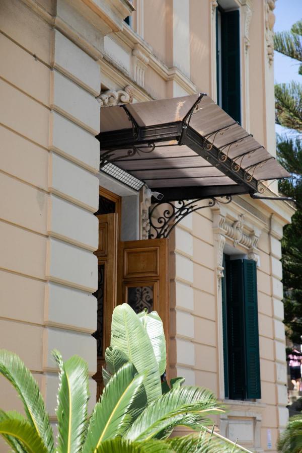 Hotel Villa Levi Sanremo Bagian luar foto