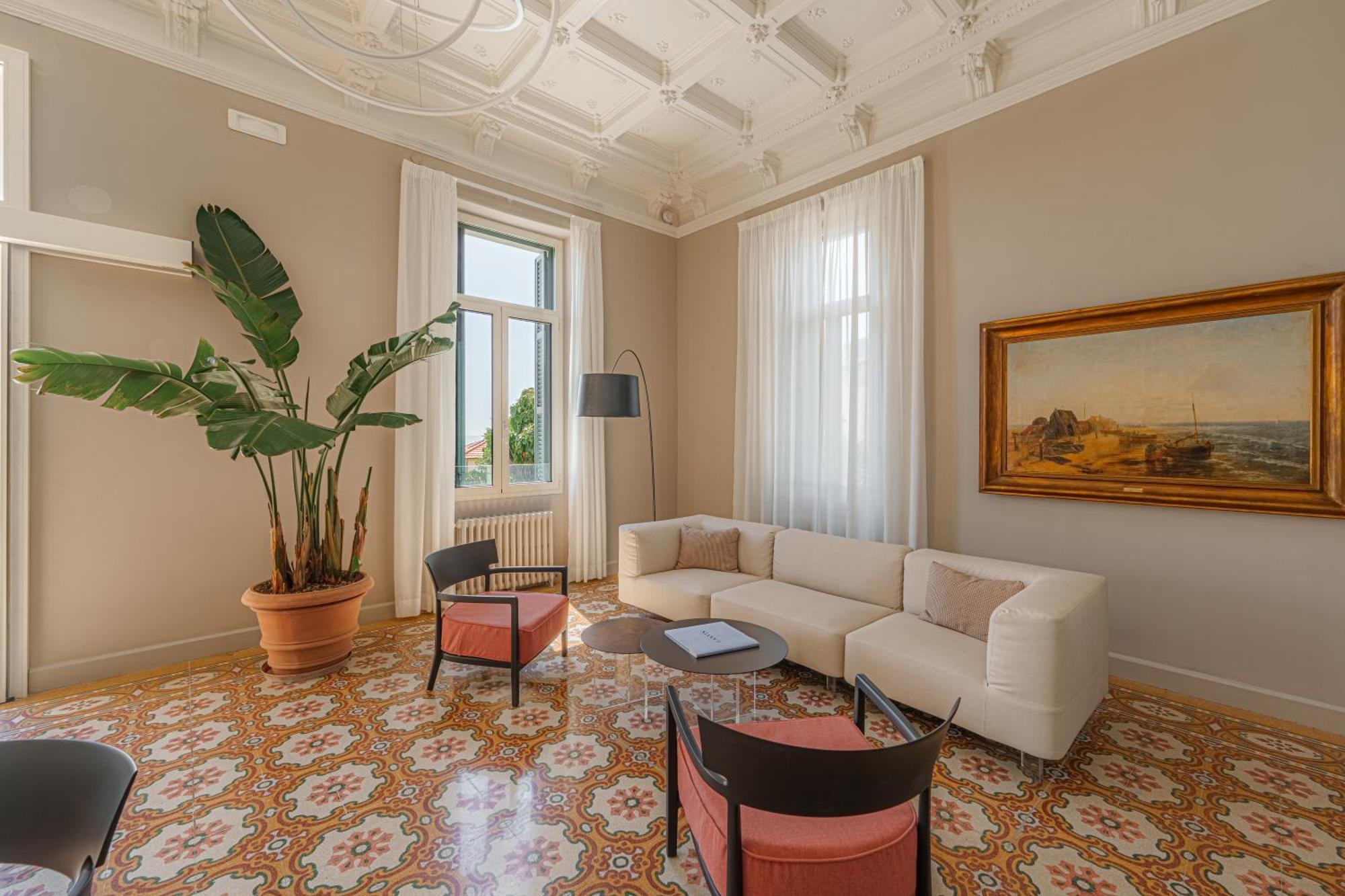 Hotel Villa Levi Sanremo Bagian luar foto
