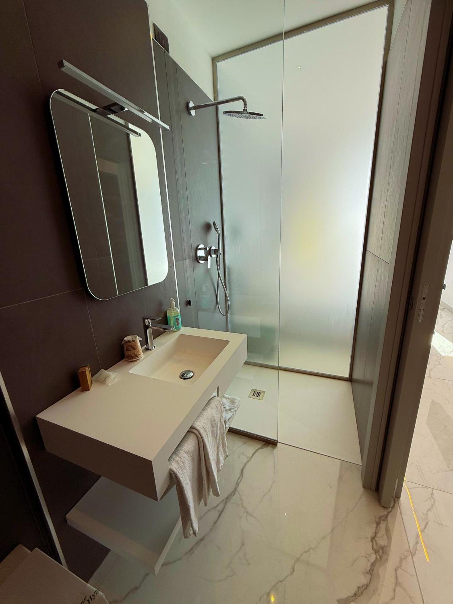 Hotel Villa Levi Sanremo Bagian luar foto